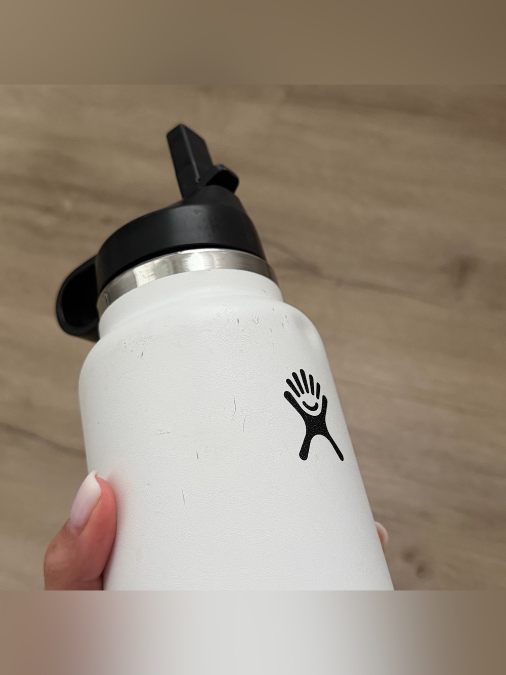 Hydro flask White Waterbottle - Picture 6 of 12
